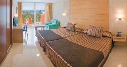 Mediterraneo Park en Roquetas de Mar